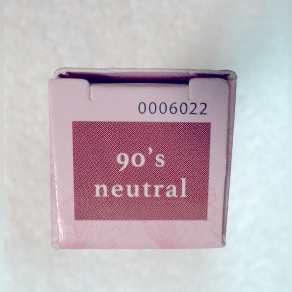 Julep It’s Balm Full Coverage Lip Crayon in 90’s Neutral 2.3g BRAND NEW IN BOX - Picture 10 of 11